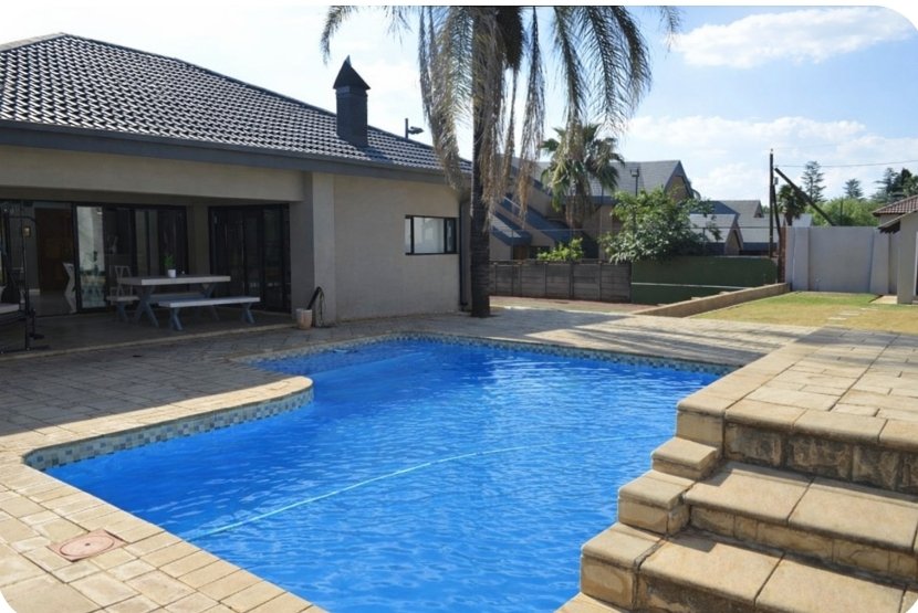 4 Bedroom Property for Sale in Wilkoppies North West